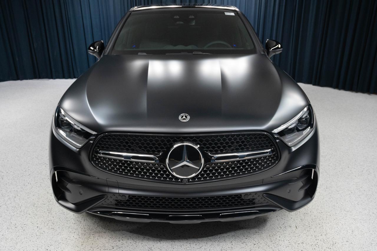 2026 Mercedes-Benz GLC 300 4MATIC&reg; Coupe
