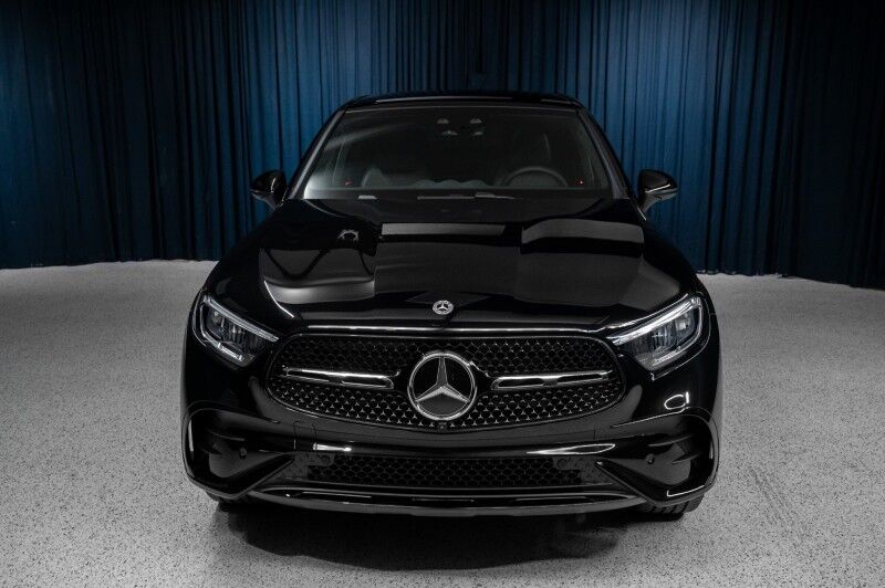 2026 Mercedes-Benz GLC 300 4MATIC&reg; Coupe