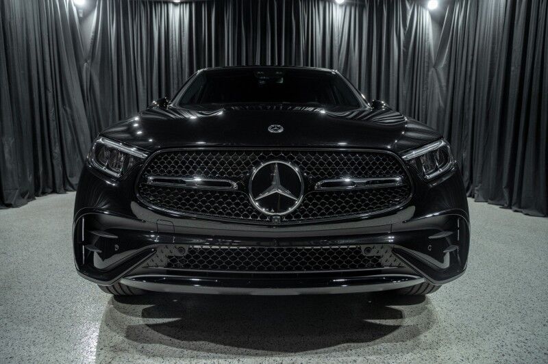 2026 Mercedes-Benz GLC 300 4MATIC&reg; Coupe