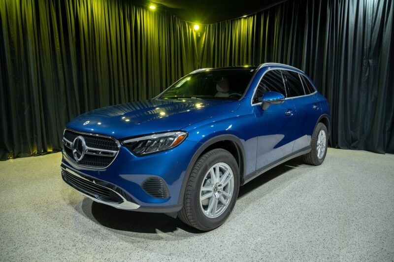 2026 Mercedes-Benz GLC