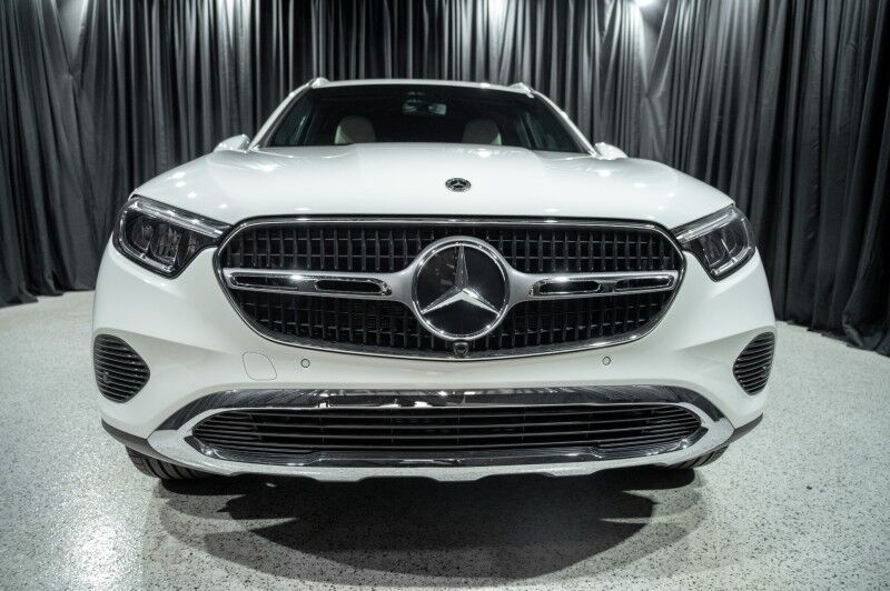 2026 Mercedes-Benz GLC 300 SUV