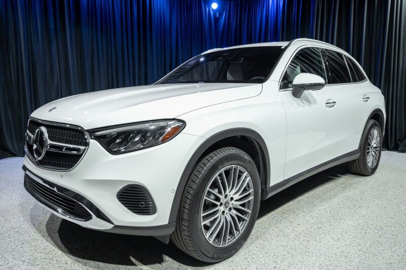 2026 Mercedes-Benz GLC 300 SUV