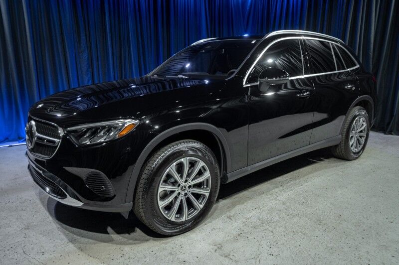 2026 Mercedes-Benz GLC 300 SUV