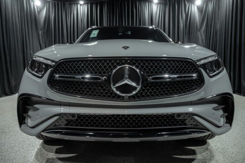 2026 Mercedes-Benz GLC 300 SUV
