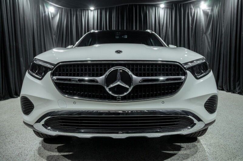2026 Mercedes-Benz GLC 300 SUV