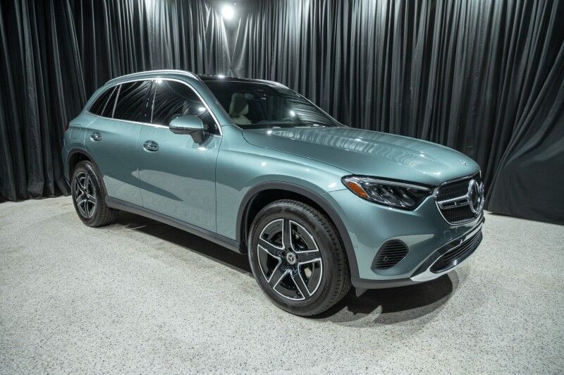 2026 Mercedes-Benz GLC 300 SUV