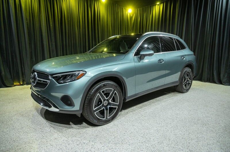 2026 Mercedes-Benz GLC 300 SUV