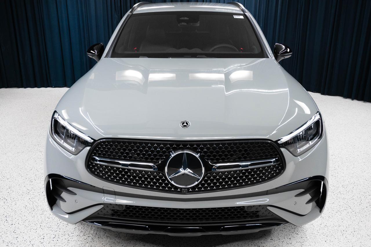 2026 Mercedes-Benz GLC 300 SUV