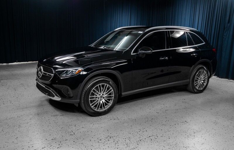 2026 Mercedes-Benz GLC 300 SUV