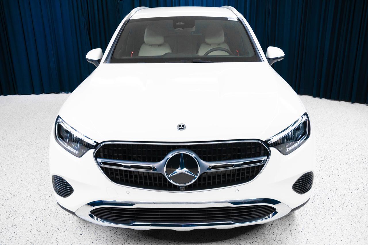 2026 Mercedes-Benz GLC 300 SUV