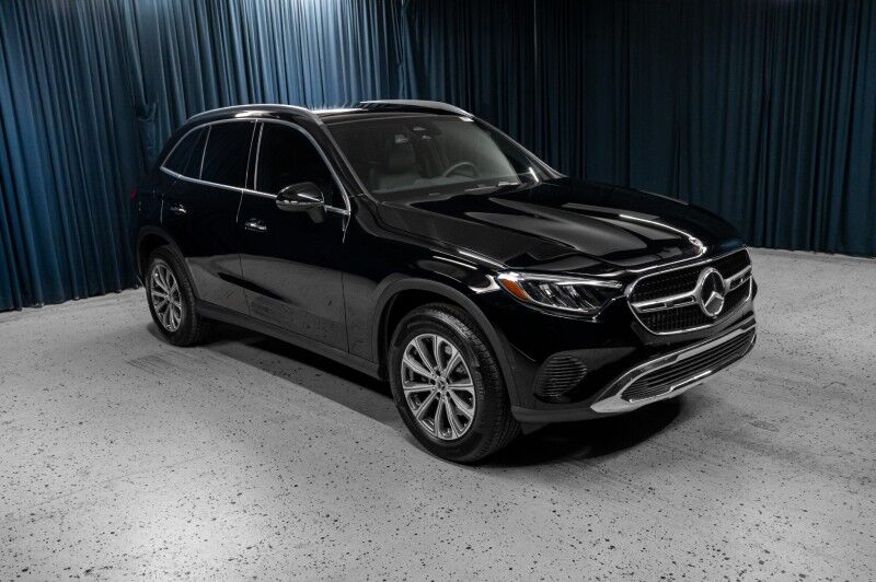 2026 Mercedes-Benz GLC 300 SUV