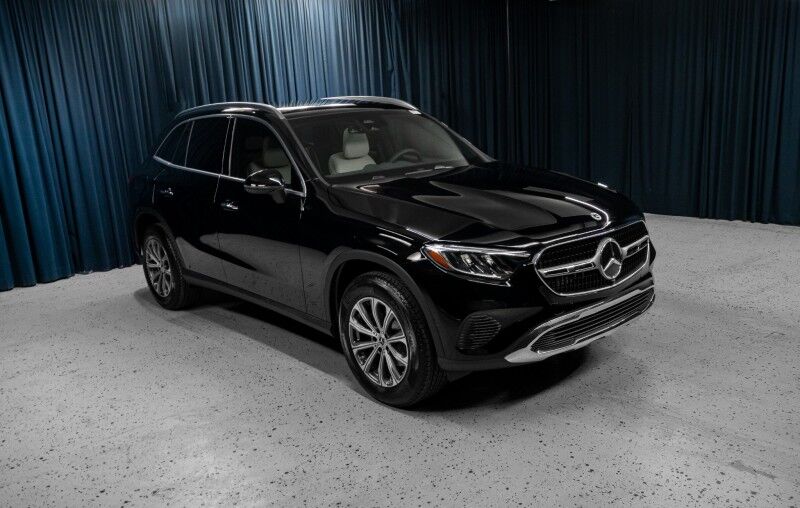 2026 Mercedes-Benz GLC 300 SUV