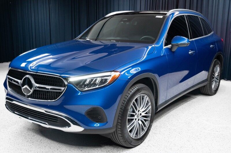 Mercedes-Benz GLC 300 SUV