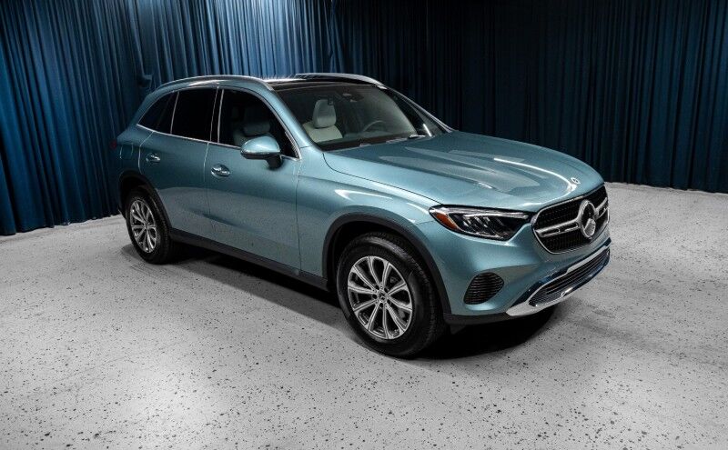 2026 Mercedes-Benz GLC 300 SUV