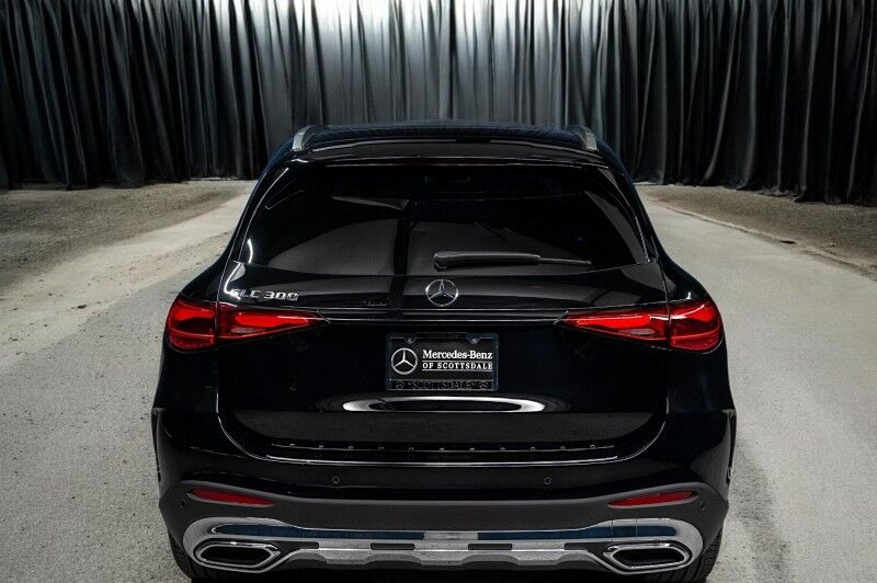 2026 Mercedes-Benz GLC 300 SUV