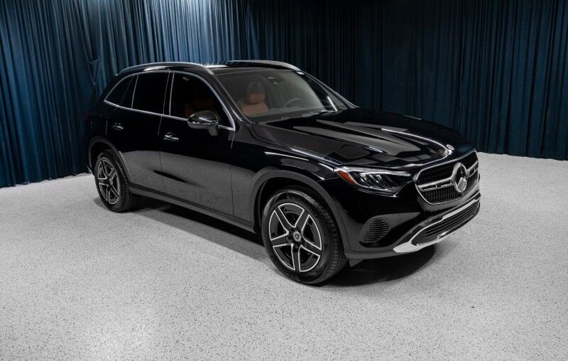 2026 Mercedes-Benz GLC 300 SUV