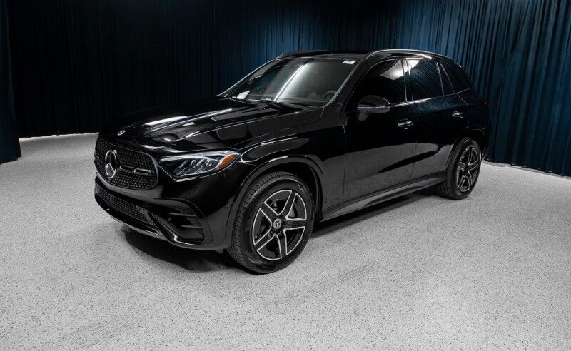 2026 Mercedes-Benz GLC 300 SUV
