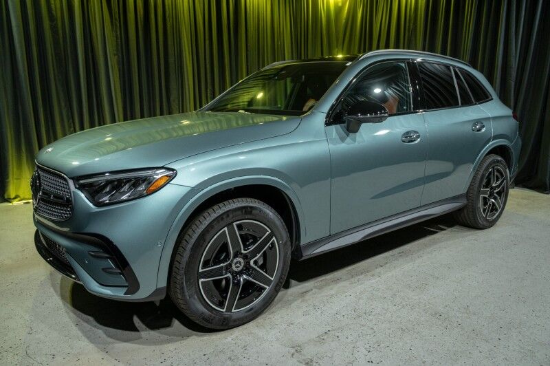 2026 Mercedes-Benz GLC 300 SUV