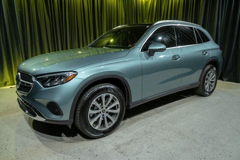 2026 Mercedes-Benz GLC 300 SUV