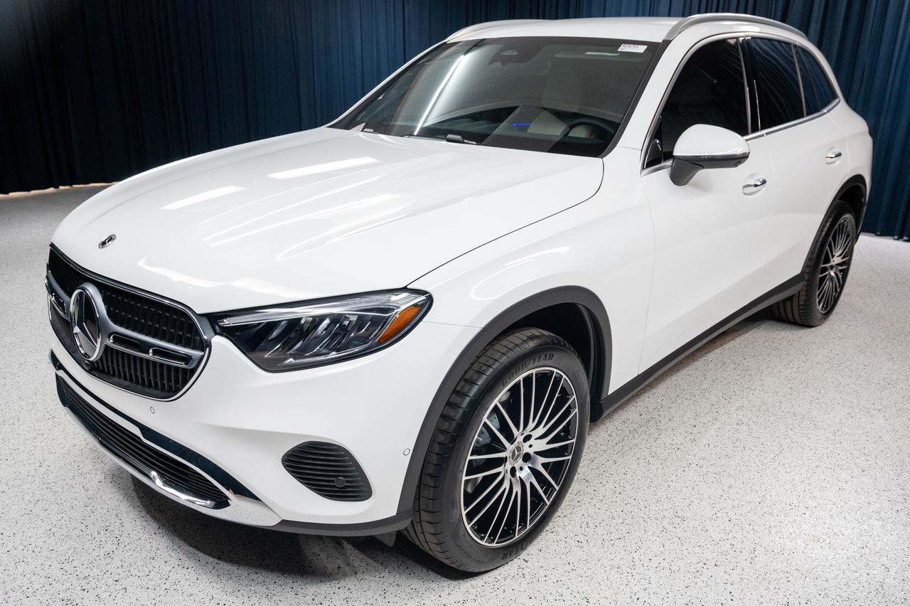 2026 Mercedes-Benz GLC 300 SUV