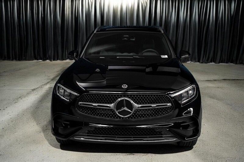 2026 Mercedes-Benz GLC 300 SUV