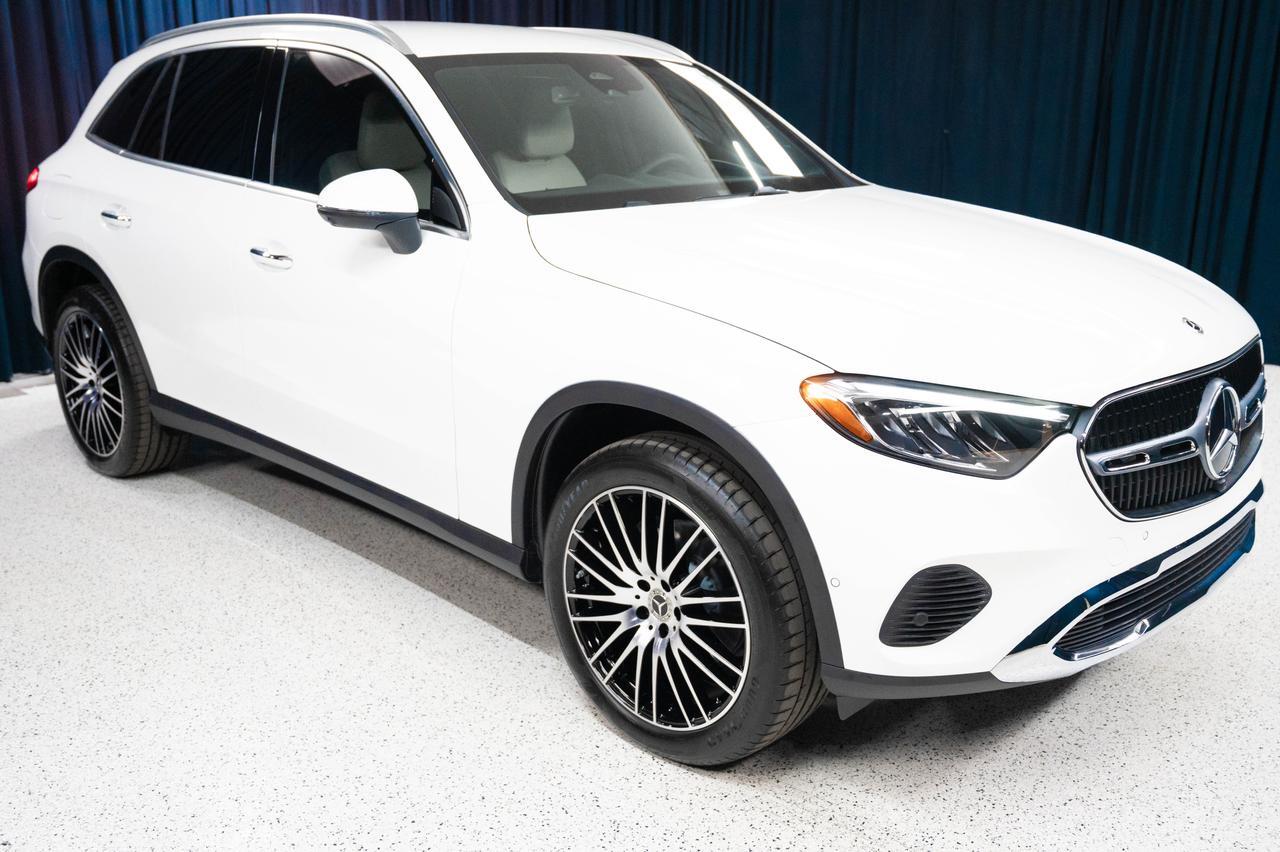 2026 Mercedes-Benz GLC 300 SUV