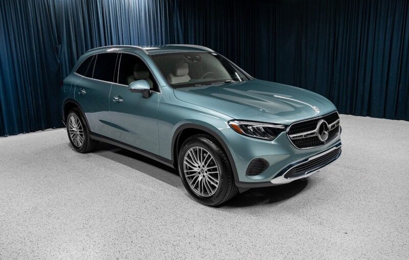 2026 Mercedes-Benz GLC 300 SUV