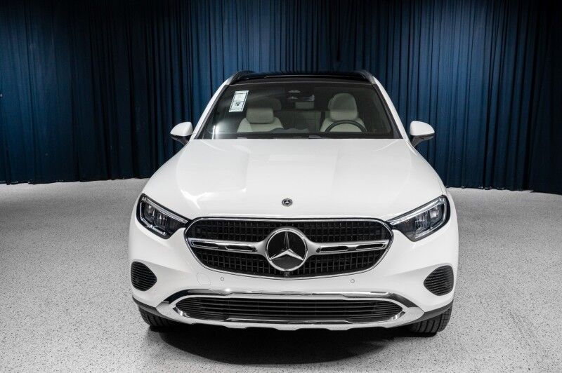 2026 Mercedes-Benz GLC 350e 4MATIC&reg; SUV