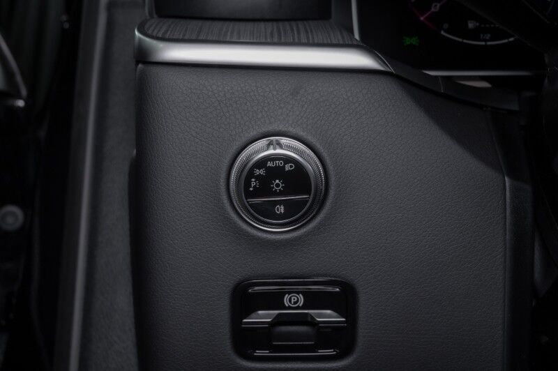 2026 Mercedes-Benz GLC 350e 4MATIC&reg; SUV Irving TX