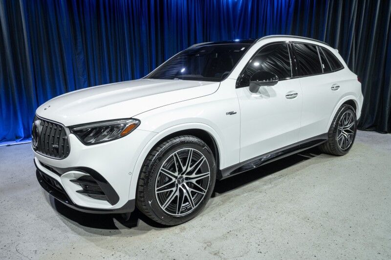 2026 Mercedes-Benz GLC