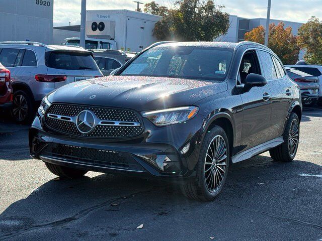 2026 Mercedes-Benz GLC