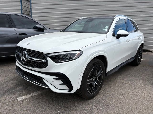 2026 Mercedes-Benz GLC