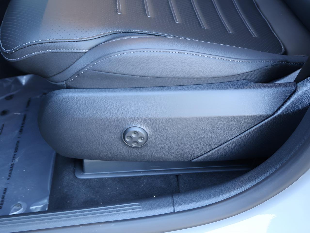 2026 Mercedes-Benz GLC GLC 300 San Clemente CA
