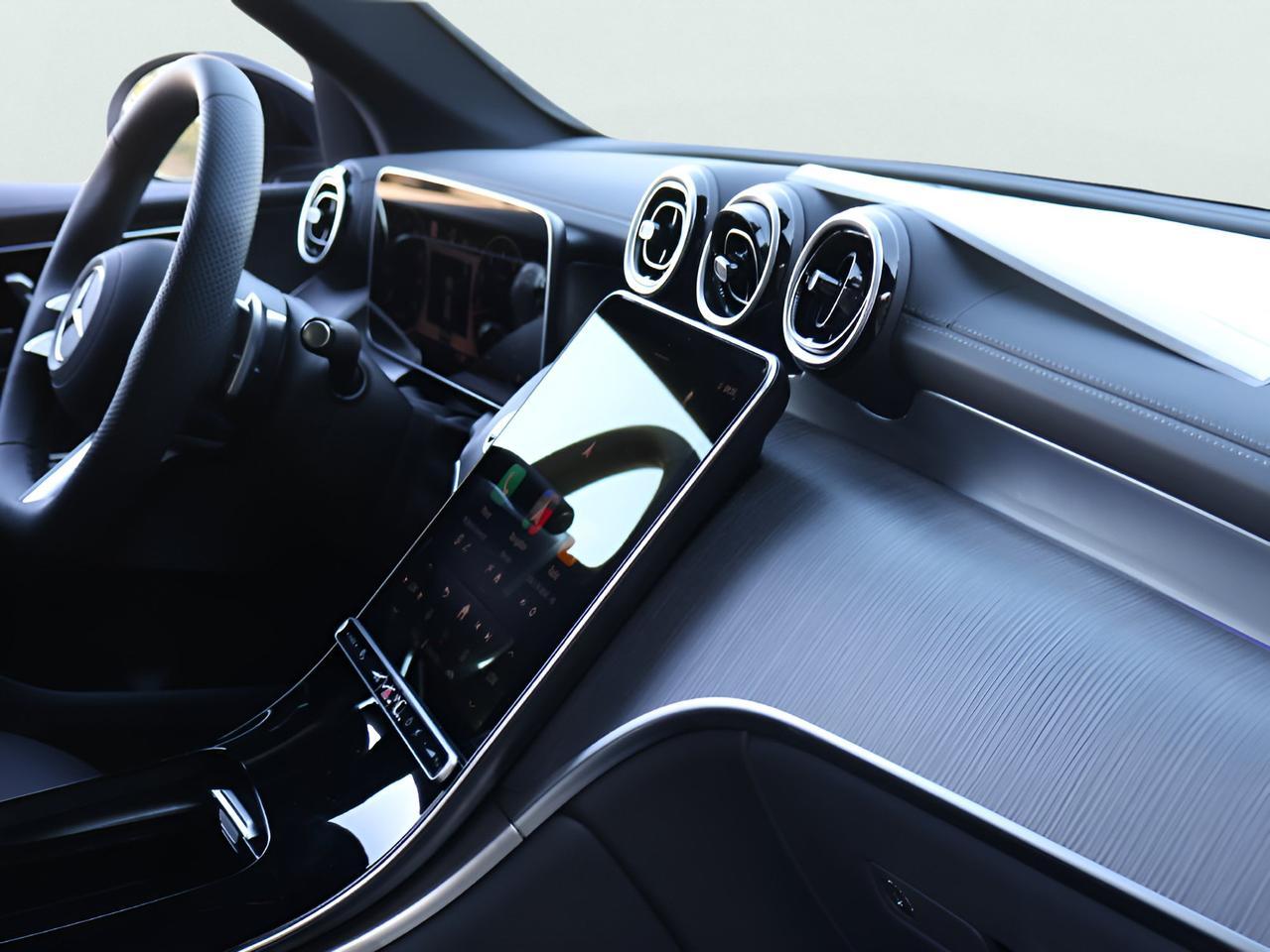 2026 Mercedes-Benz GLC GLC 300 San Clemente CA