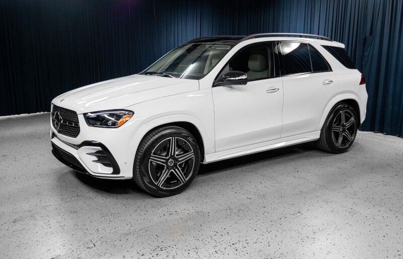 2026 Mercedes Benz GLE 450 4MATIC photo 3