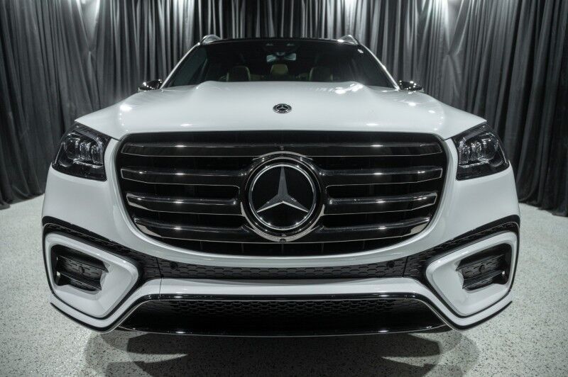 2026 Mercedes-Benz GLS 450 4MATIC&reg; SUV