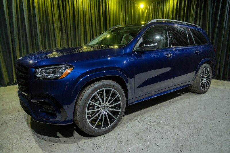 2026 Mercedes-Benz GLS 450 4MATIC&reg; SUV
