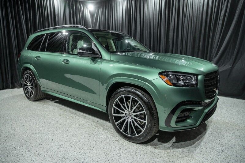 2026 Mercedes-Benz GLS 450 4MATIC&reg; SUV