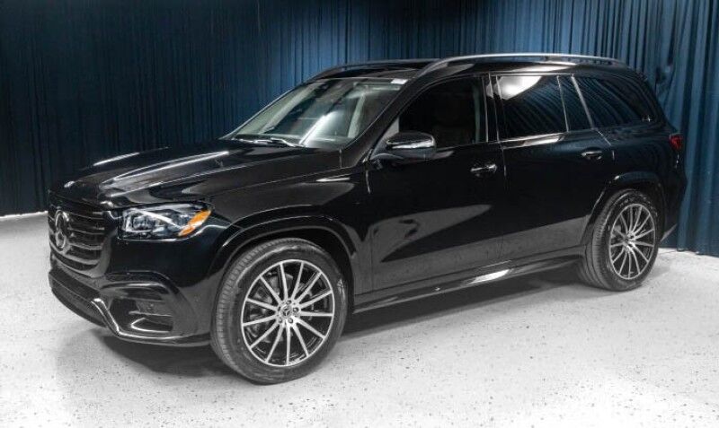 2026 Mercedes-Benz GLS 450 4MATIC&reg; SUV