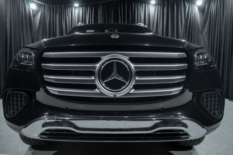 2026 Mercedes-Benz GLS 450 4MATIC&reg; SUV