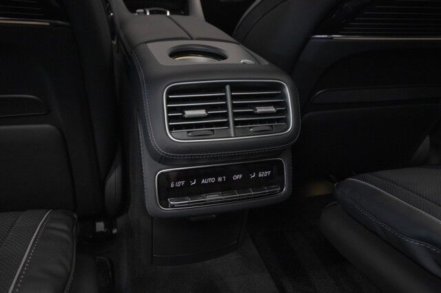 2026 Mercedes-Benz GLS 600 Maybach *ONLY 2700 MILES* *REAR ENTERTAINMENT PACKAGE* San Diego CA