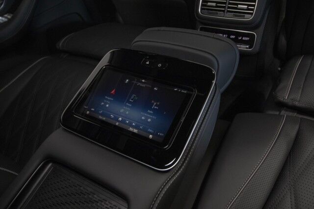 2026 Mercedes-Benz GLS 600 Maybach *ONLY 2700 MILES* *REAR ENTERTAINMENT PACKAGE* San Diego CA