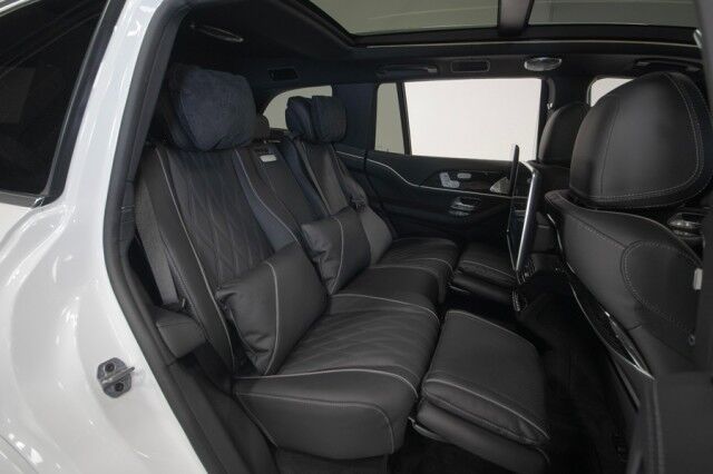 2026 Mercedes-Benz GLS 600 Maybach *ONLY 2700 MILES* *REAR ENTERTAINMENT PACKAGE* San Diego CA