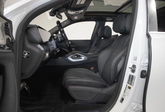 2026 Mercedes-Benz GLS 600 Maybach *ONLY 2700 MILES* *REAR ENTERTAINMENT PACKAGE* San Diego CA