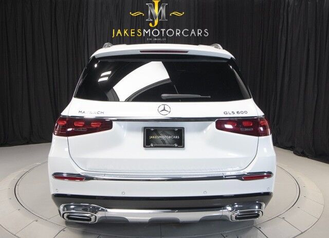 2026 Mercedes-Benz GLS 600 Maybach *ONLY 2700 MILES* *REAR ENTERTAINMENT PACKAGE* San Diego CA