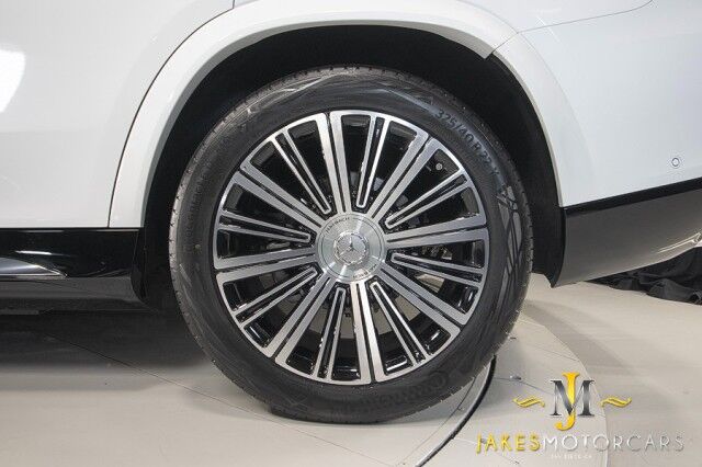 2026 Mercedes-Benz GLS 600 Maybach *ONLY 2700 MILES* *REAR ENTERTAINMENT PACKAGE* San Diego CA