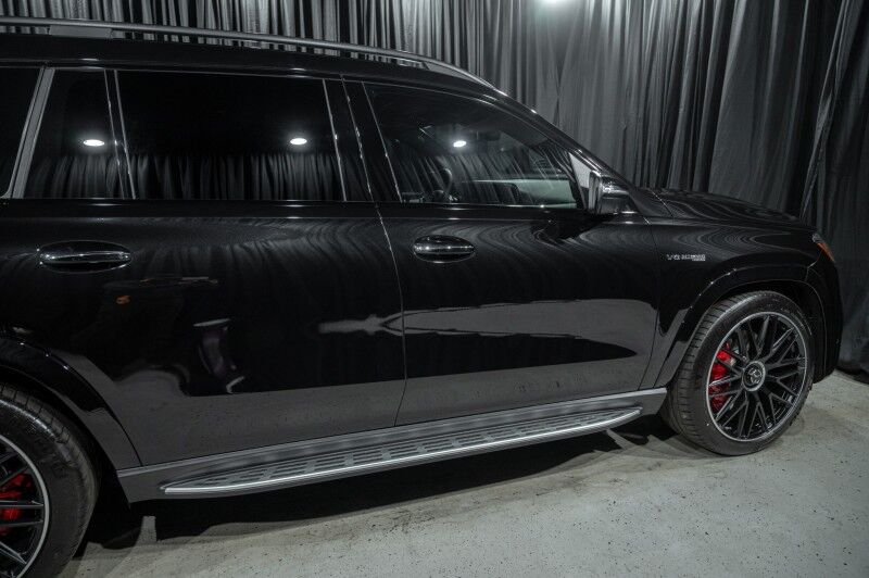 2026 Mercedes Benz GLS AMG 63 4MATIC photo 2