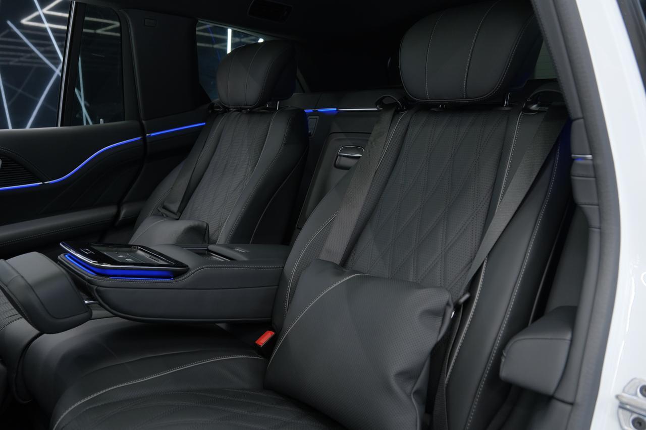 2026 Mercedes-Benz GLS Maybach GLS 600 Miami FL