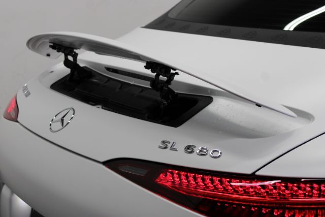 2026 Mercedes-Benz Maybach SL 680 Monogram Series 4MATIC Chantilly VA