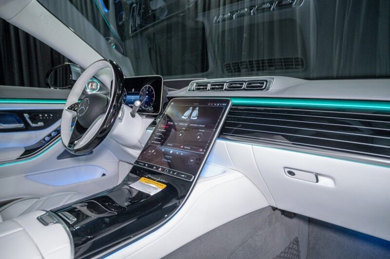 2026 Mercedes-Benz S-Class Maybach&reg; S 680 4MATIC&reg; Sedan Peoria AZ